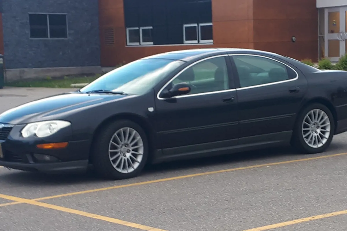 Chrysler 300M