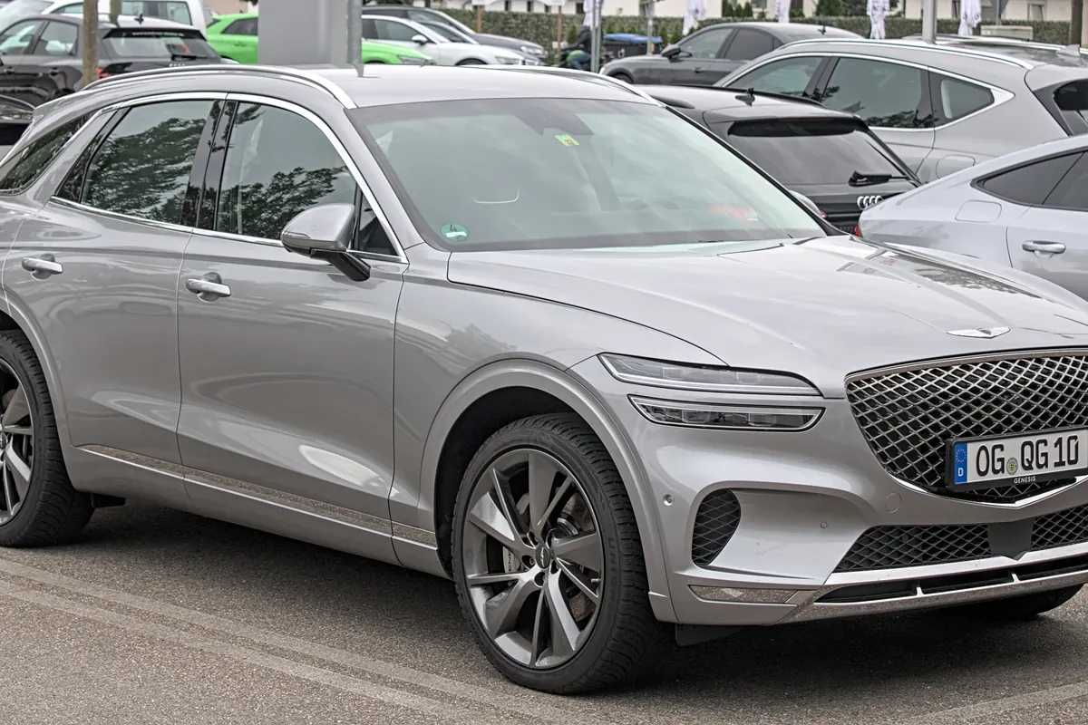 Genesis GV70