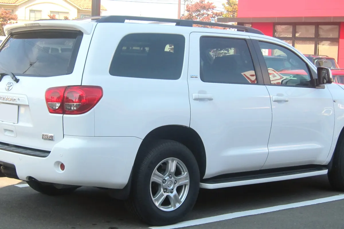 Toyota Sequoia