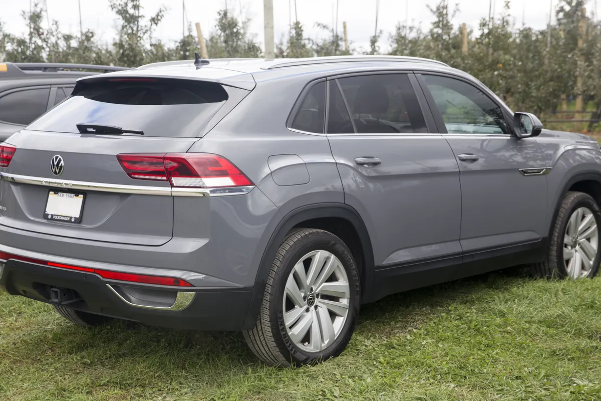 Volkswagen Atlas Cross Sport